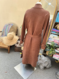 BROWN LONG COAT / CARDY - SZ 14