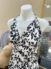 Load image into Gallery viewer, SUMMER DRESS - SZ 12
