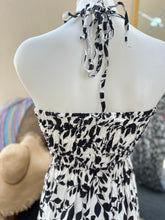 Load image into Gallery viewer, SUMMER DRESS - SZ 12
