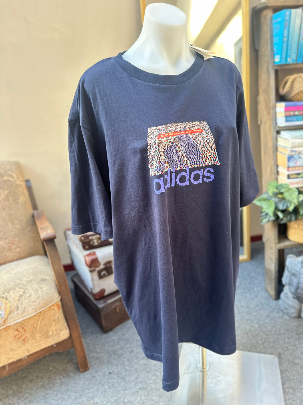 ADIDAS SZ XL TEE - NWT